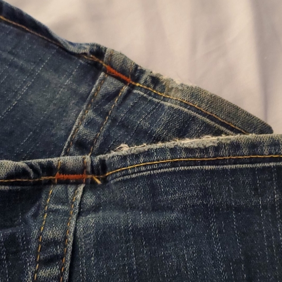 EUC TRUE RELIGION JEANS - Picture 4 of 4